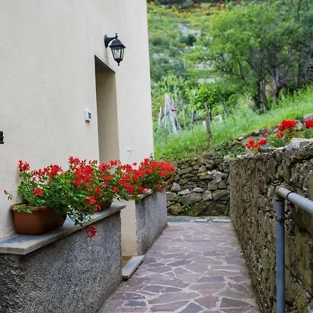 Casa Vacanze Tra Le Mura Levanto Exterior photo